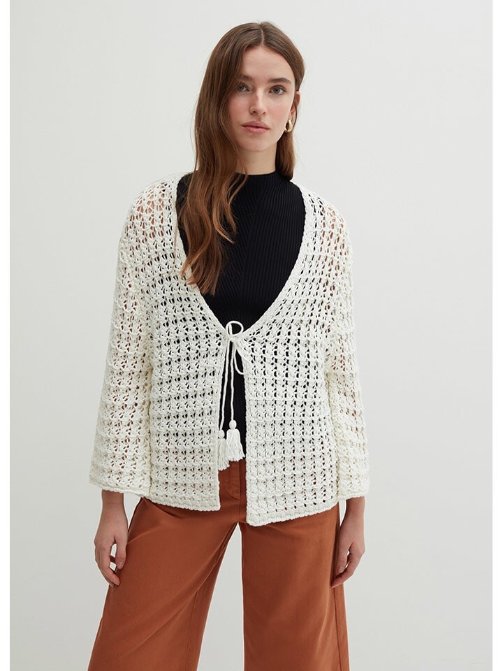 Кардиган STEFANEL, кремовый
Кардиган STEFANEL, кремовый