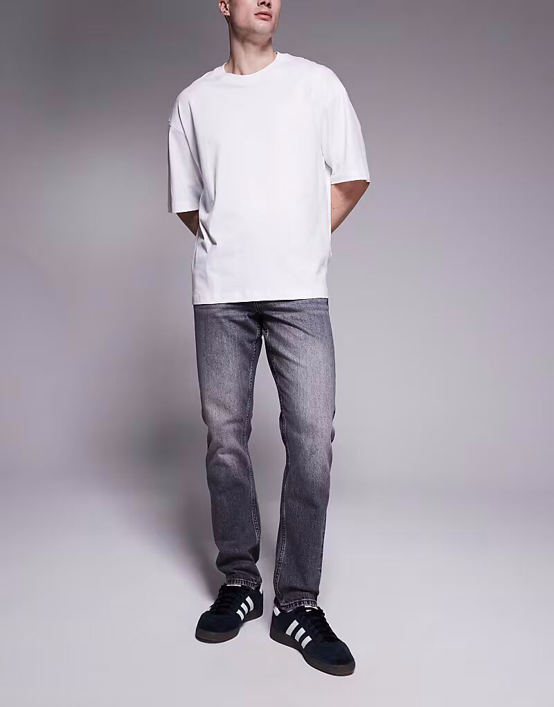 Узкие джинсы ASOS DESIGN черного цвета
Узкие джинсы ASOS DESIGN черного цвета