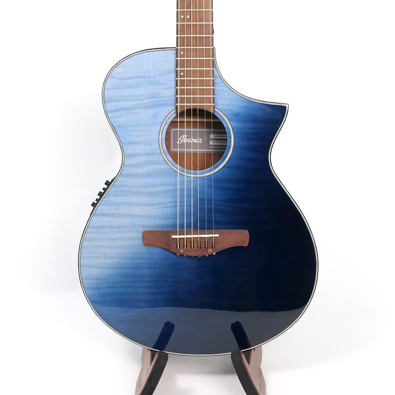 Акустическая гитара Ibanez AEWC32FMISF Acoustic Electric Guitar - Indigo Sunset Fade
Акустическая гитара Ibanez AEWC32FMISF Acoustic Electric Guitar - Indigo Sunset Fade