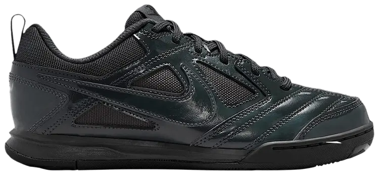 Кроссовки Nike Gato LV8 GS, черный
Кроссовки Nike Gato LV8 GS, черный