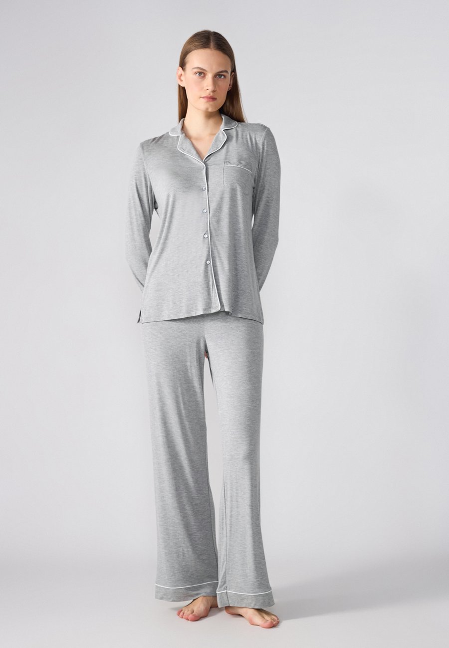 Пижамный комплект Anna Field SET, Dark Grey/Grey
Пижамный комплект Anna Field SET, Dark Grey/Grey