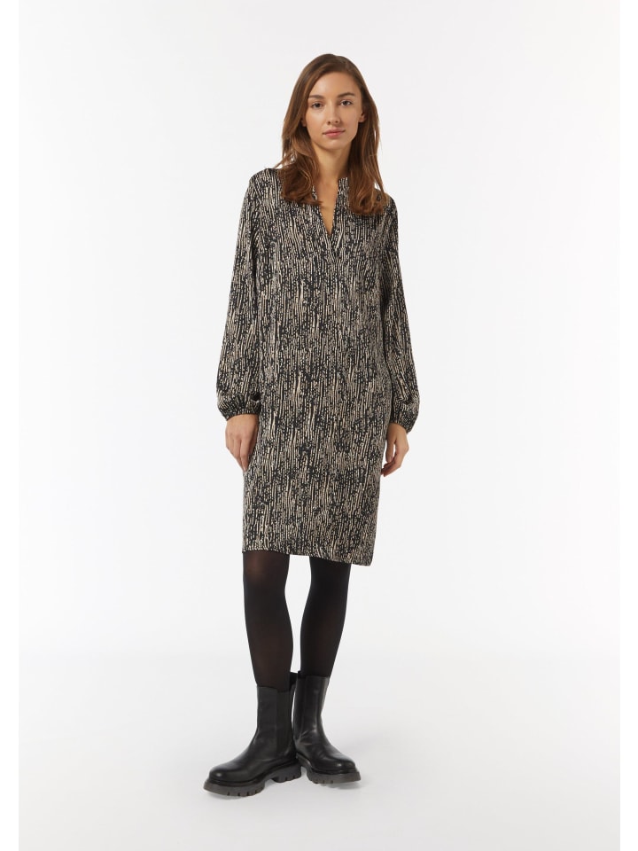 Платье в цвете 99A8_черное comma
Платье в цвете 99A8_черное comma