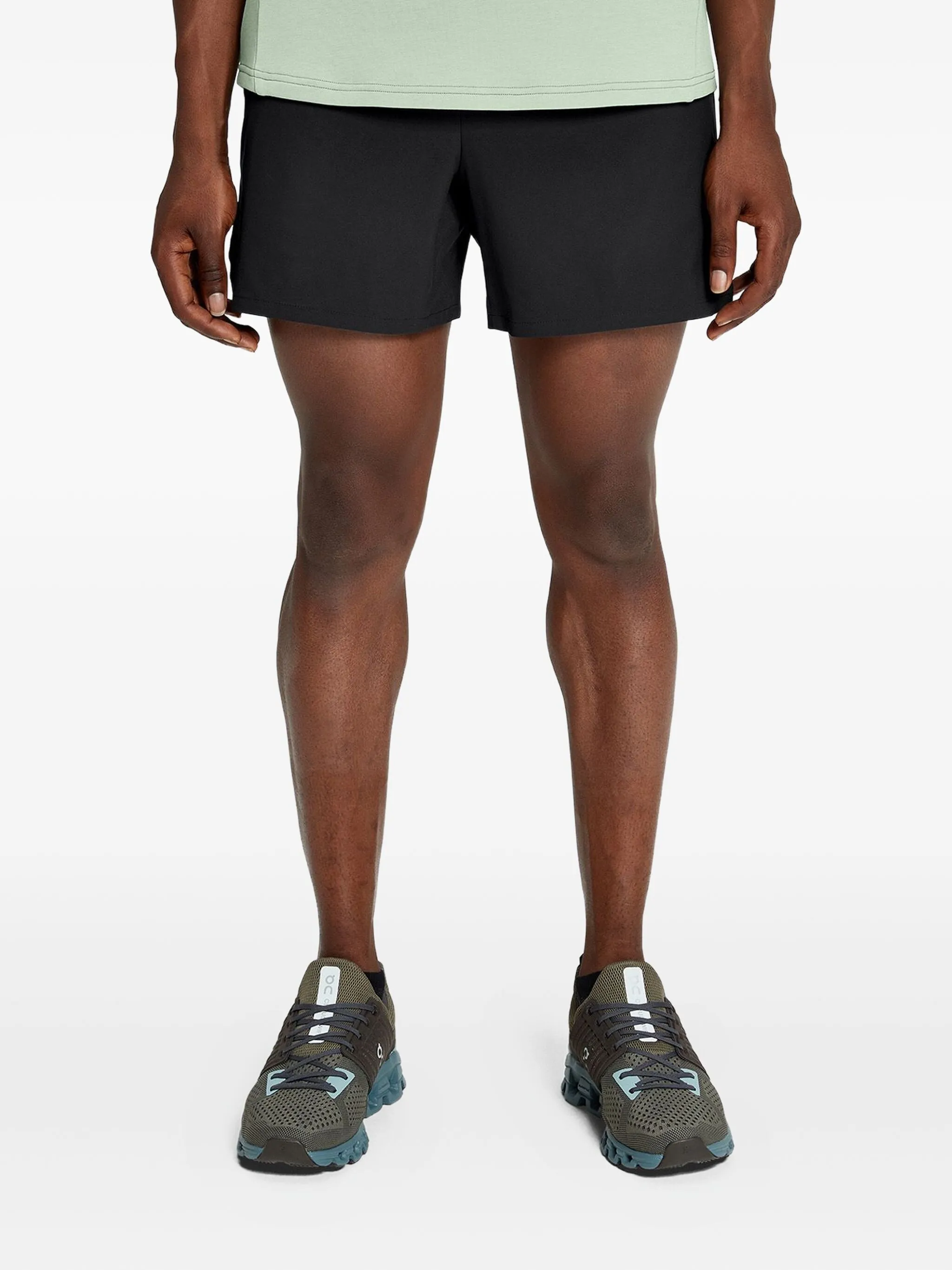 Шорты Essential с логотипом On Running, черный
Шорты Essential с логотипом On Running, черный