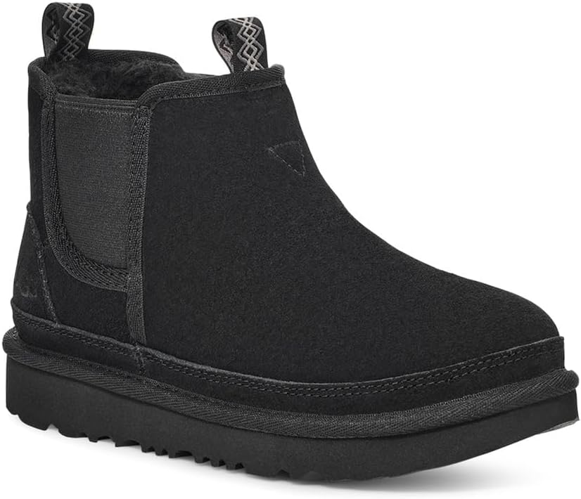 Ботинки UGG Boy's Neumel Chelsea, Black
Ботинки UGG Boy's Neumel Chelsea, Black