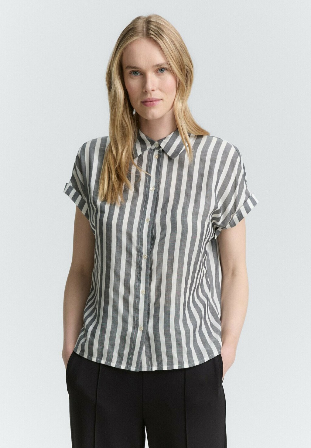 Блузка на пуговицах TOM TAILOR, антрацит
Блузка на пуговицах TOM TAILOR, антрацит