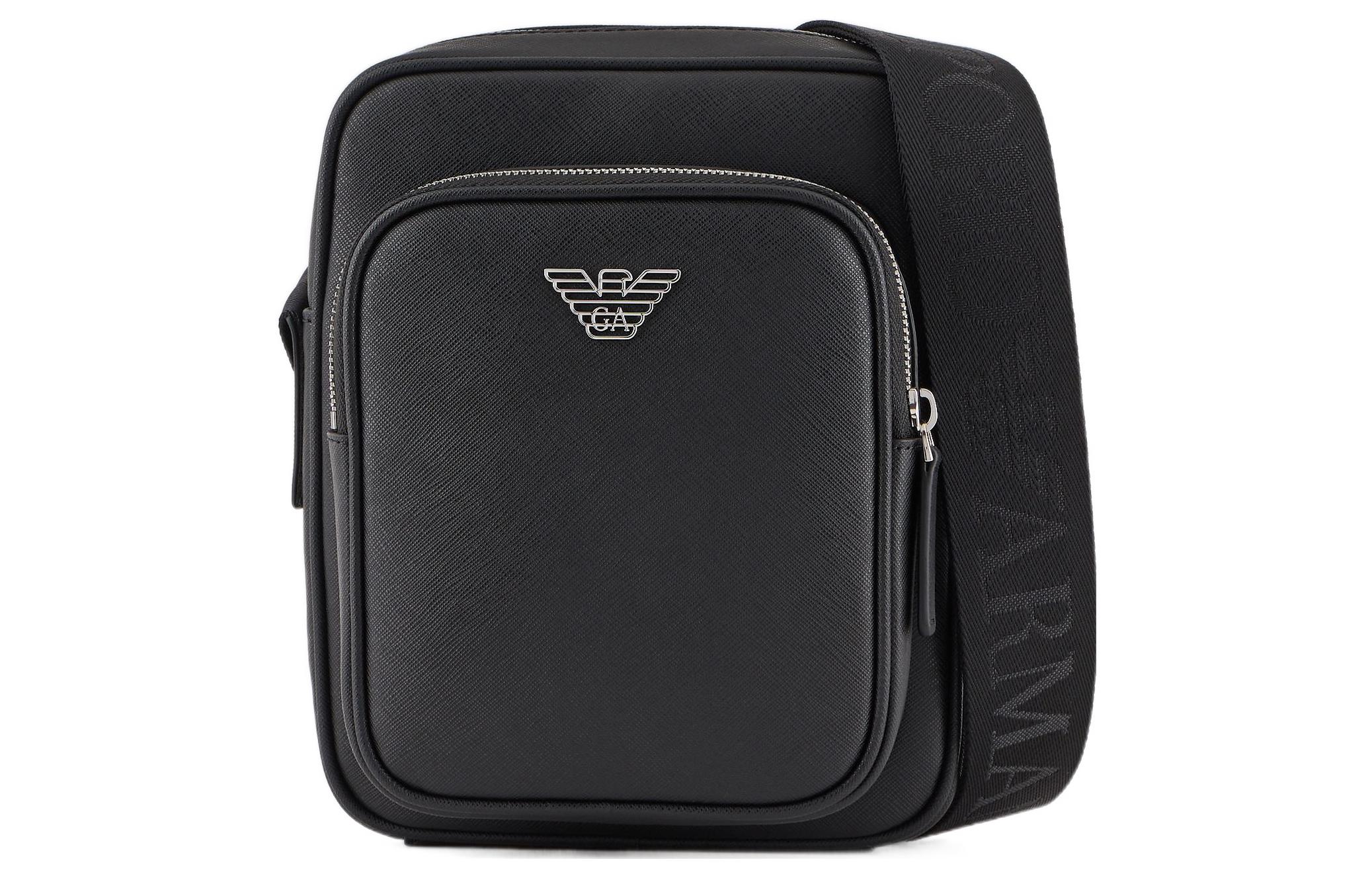 EMPORIO ARMANI Кожаная сумка для фотоаппарата через плечо мужская черная
EMPORIO ARMANI Кожаная сумка для фотоаппарата через плечо мужская черная