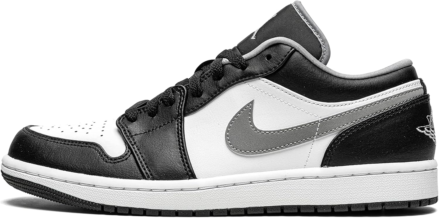 Мужские кроссовки Nike Air Jordan 1 Low, Black And Grey
Мужские кроссовки Nike Air Jordan 1 Low, Black And Grey