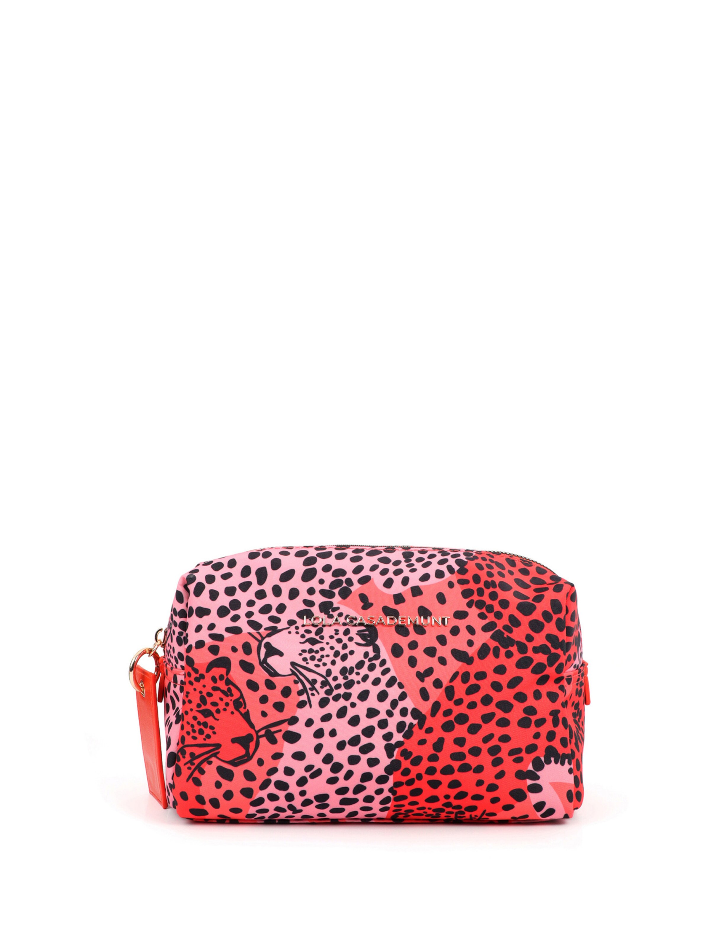 Lola Casademunt Косметичка в красном цвете
Lola Casademunt Косметичка в красном цвете