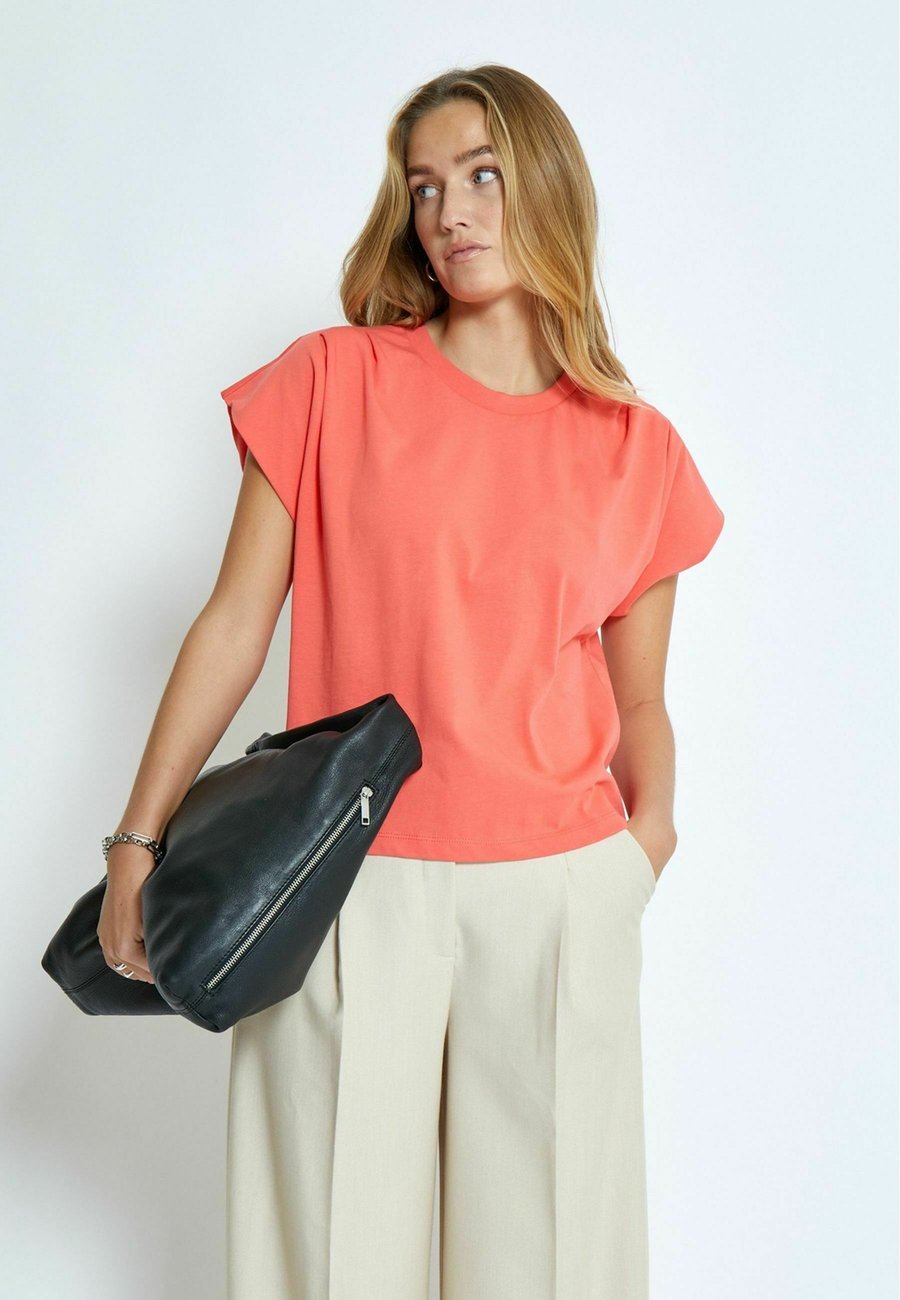 Футболка Minus MSSEVIRA, Dubarry/Coral, Розовый, Футболка Minus MSSEVIRA, Dubarry/Coral
Футболка Minus MSSEVIRA, Dubarry/Coral, Розовый, Футболка Minus MSSEVIRA, Dubarry/Coral