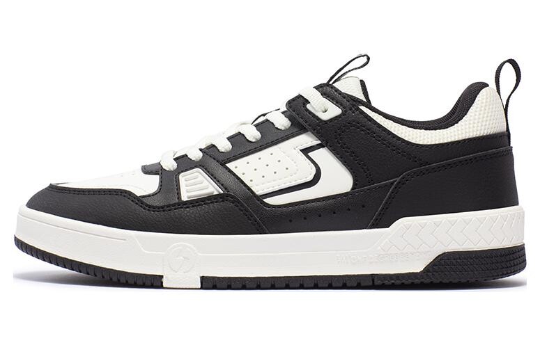 Кеды, скейтборд обувь женская низкая черный/белый 361°
Кеды, скейтборд обувь женская низкая черный/белый 361°