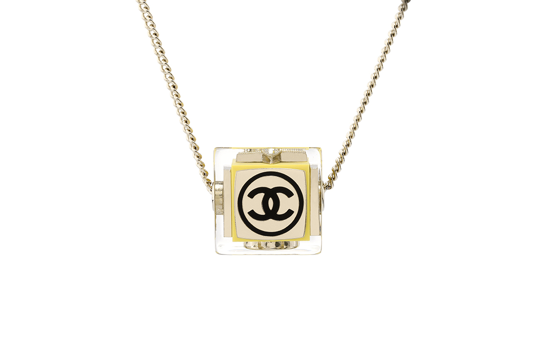 CHANEL Шнурки-ожерелье Women's Gold
CHANEL Шнурки-ожерелье Women's Gold