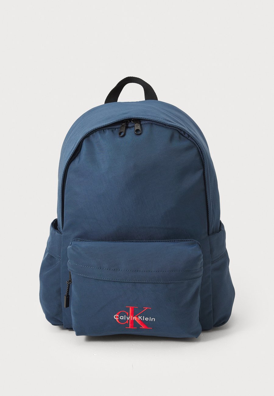 Рюкзак Calvin Klein BOLD LOGO UNISEX, Moonlit Ocean/Mottled Blue
Рюкзак Calvin Klein BOLD LOGO UNISEX, Moonlit Ocean/Mottled Blue