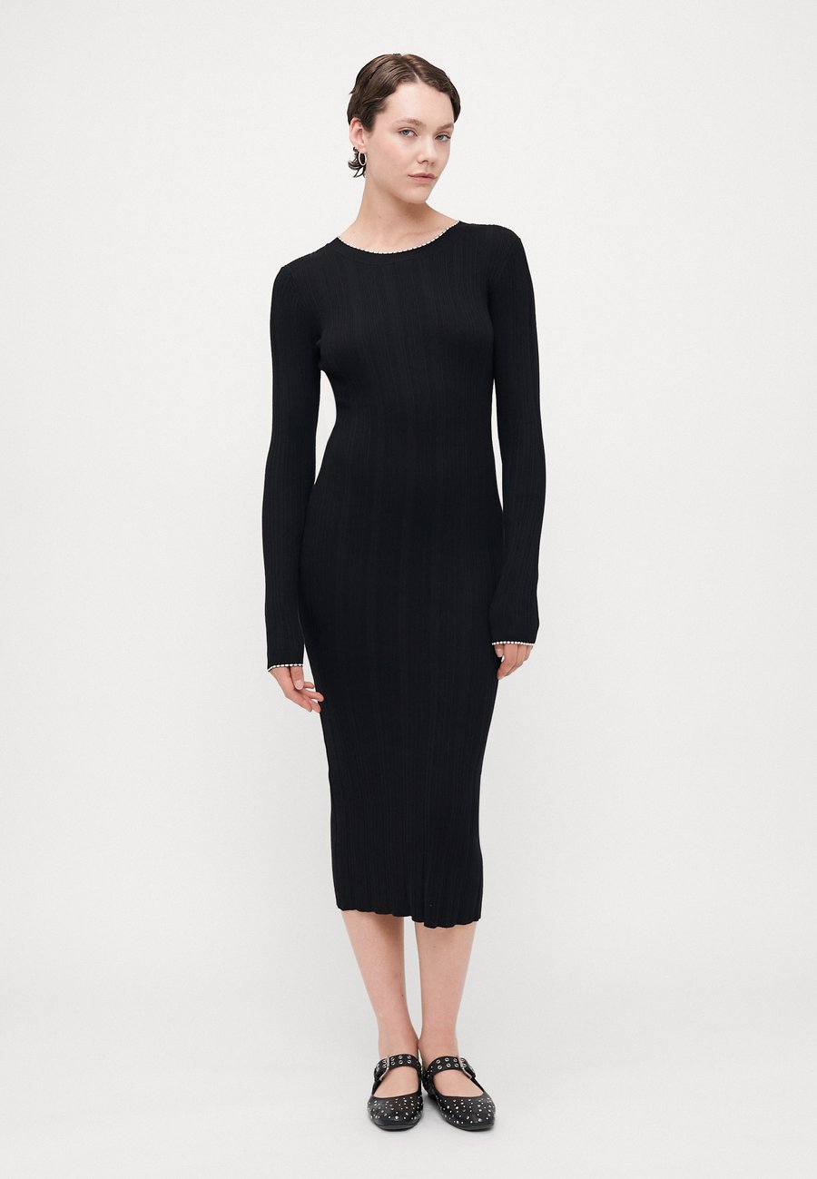 Платье Vero Moda Tall VMNINA O NECK CALF, Black/Birch/Black
Платье Vero Moda Tall VMNINA O NECK CALF, Black/Birch/Black