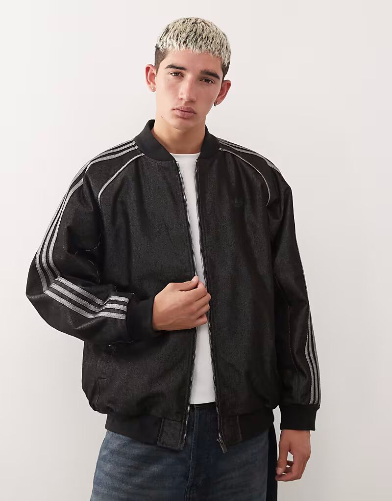 Джинсовая куртка черного цвета Adidas Originals
Джинсовая куртка черного цвета Adidas Originals