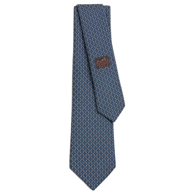Мужской галстук HERMES
Мужской галстук HERMES
