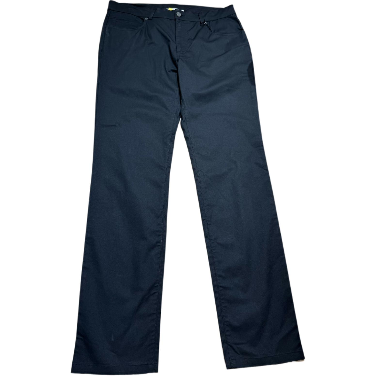 Повседневные брюки мужские MOSCHINO
Повседневные брюки мужские MOSCHINO