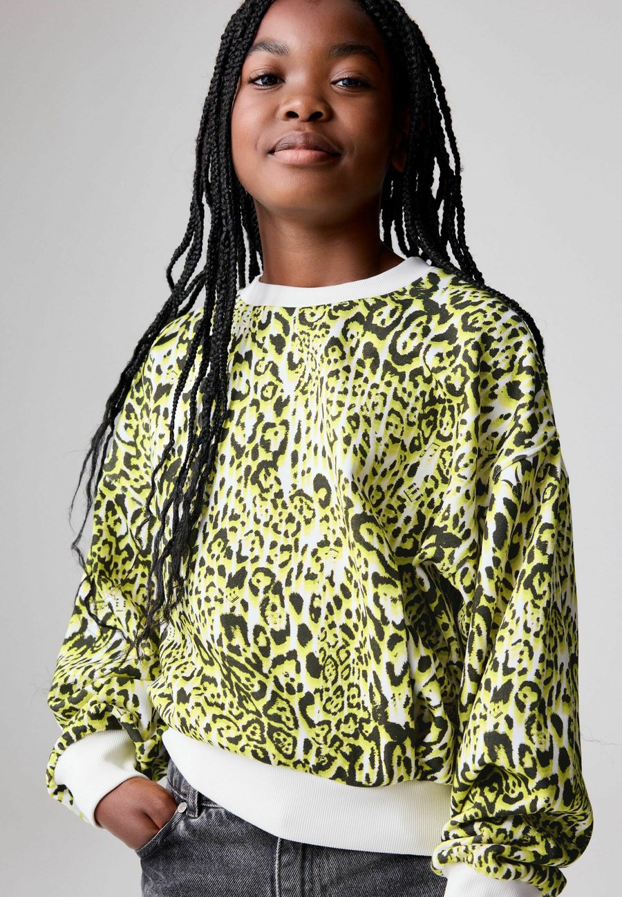 Толстовка smALLSAINTS RIHAN BALOON SLEEVE, Yellow Leopard/Light Green
Толстовка smALLSAINTS RIHAN BALOON SLEEVE, Yellow Leopard/Light Green