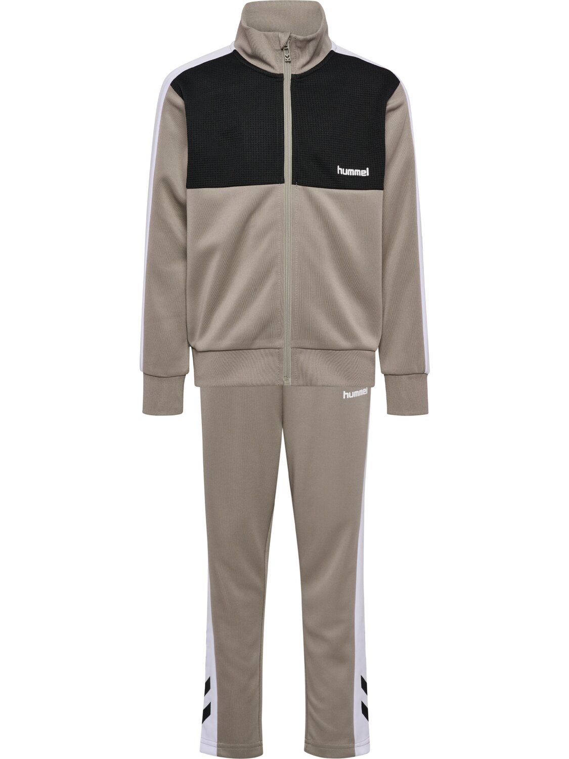 Hummel Спортивный костюм в цвете Muddy
Hummel Спортивный костюм в цвете Muddy