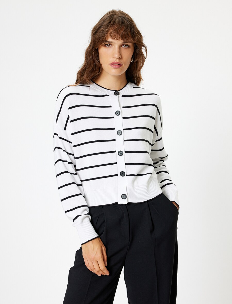 Вязаный кардиган Koton, черный
Вязаный кардиган Koton, черный