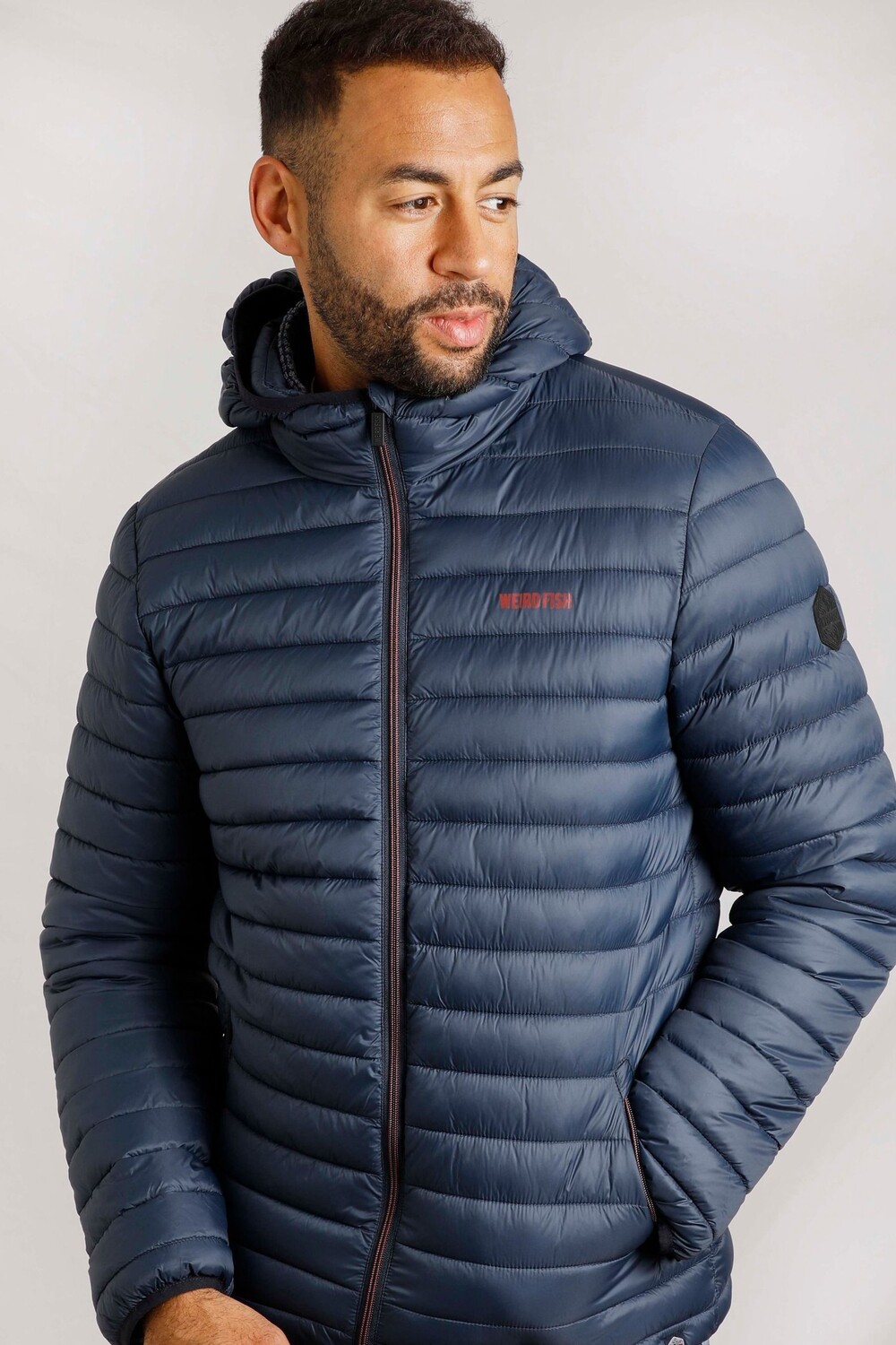 Легкая утепленная куртка-дождевик из переработанного материала Weird Fish, синий
Легкая утепленная куртка-дождевик из переработанного материала Weird Fish, синий