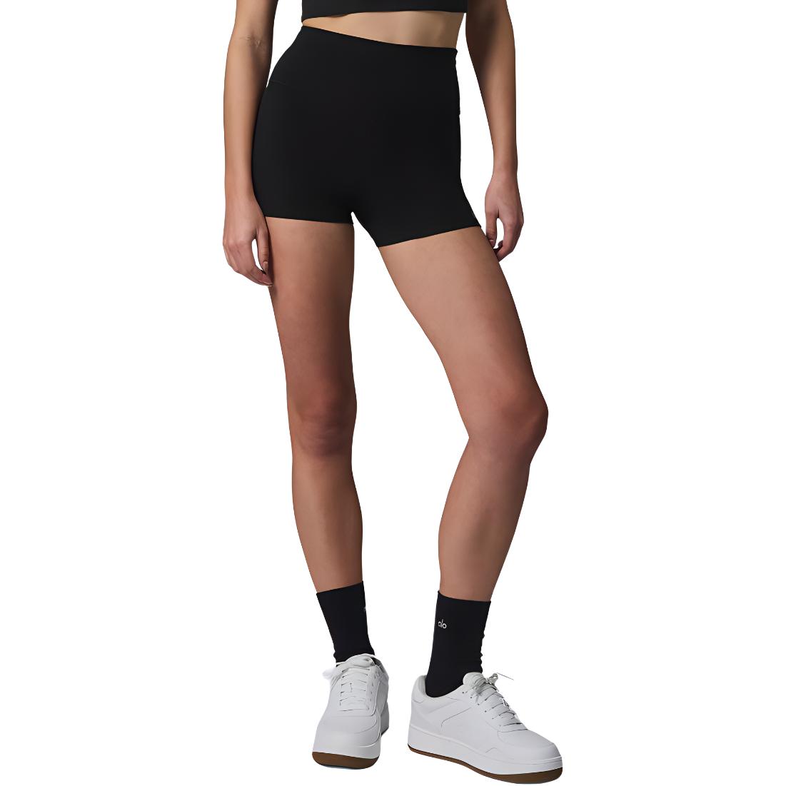 Шорты женские Alo Yoga, черные
Шорты женские Alo Yoga, черные