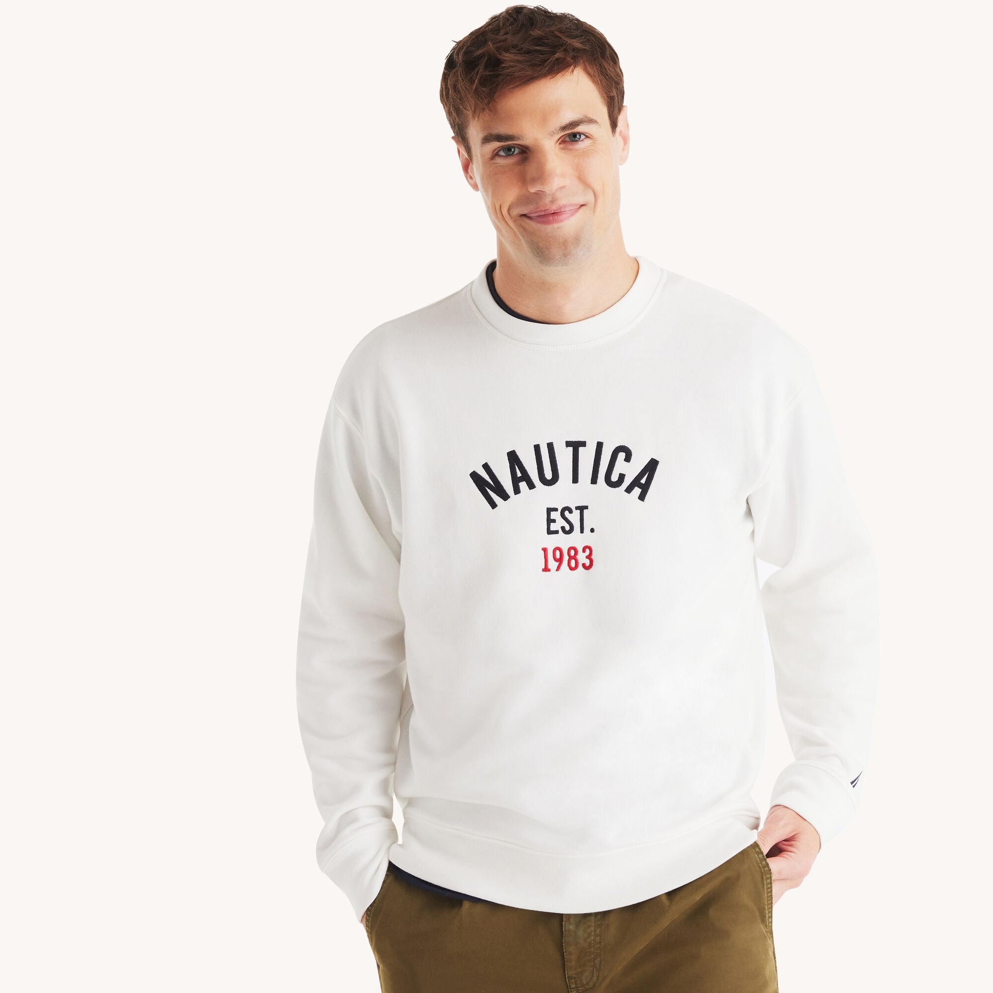 Мужская флисовая толстовка с круглым вырезом и логотипом Nautica, цвет sail white ns
Мужская флисовая толстовка с круглым вырезом и логотипом Nautica, цвет sail white ns