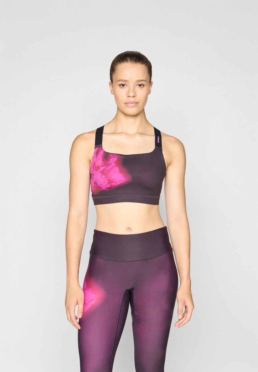 Бюстгальтер Stronger ACTIVE BRA, Magenta/Pink
Бюстгальтер Stronger ACTIVE BRA, Magenta/Pink