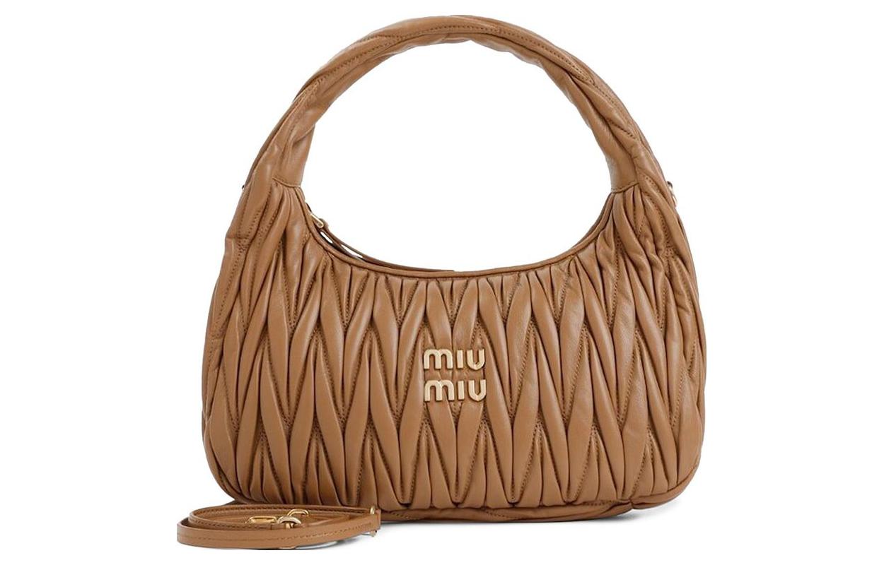 Сумка Wander Soft Sheep Leather Hobo, сумка через плечо, кроссбоди, женская повседневная, Caramel MIU MIU, basic set (bag+dust bag)
Сумка Wander Soft Sheep Leather Hobo, сумка через плечо, кроссбоди, женская повседневная, Caramel MIU MIU, basic set (bag+dust bag)