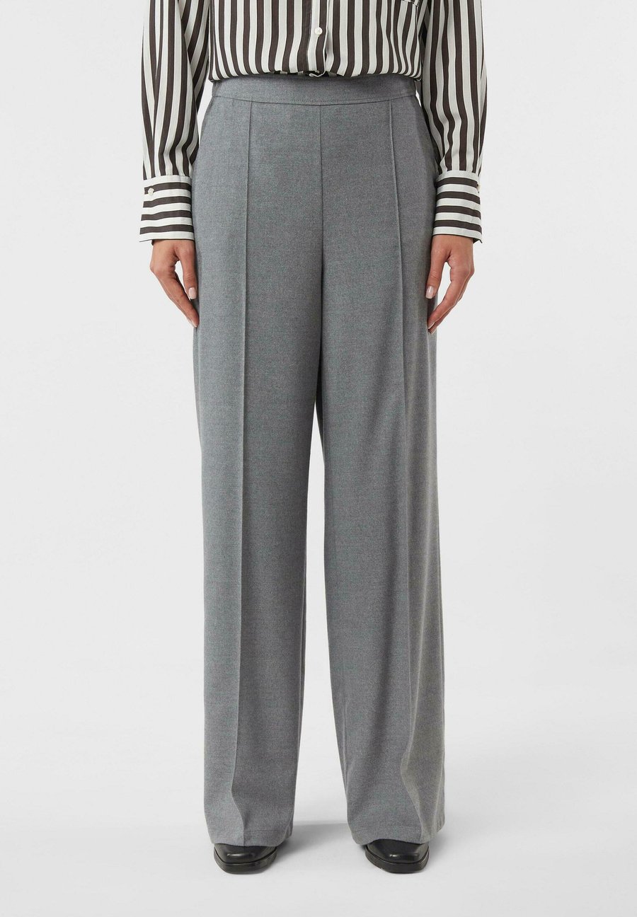 Брюки comma Trousers, Grau/Grey
Брюки comma Trousers, Grau/Grey