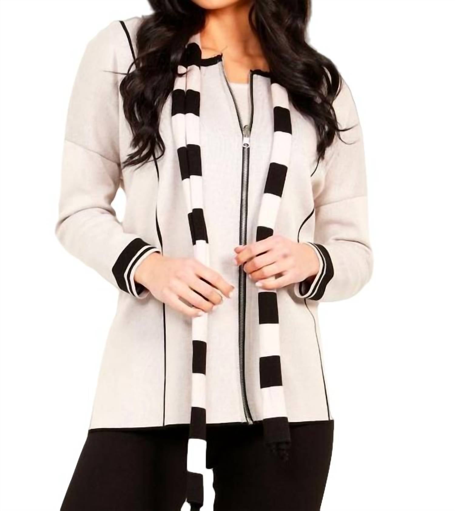 Двустороннее пончо на молнии с полосатым шарфом в каменном цвете Angel Apparel, цвет stone, Белый, Двустороннее пончо на молнии с полосатым шарфом в каменном цвете Angel Apparel, цвет stone
Двустороннее пончо на молнии с полосатым шарфом в каменном цвете Angel Apparel, цвет stone, Белый, Двустороннее пончо на молнии с полосатым шарфом в каменном цвете Angel Apparel, цвет stone