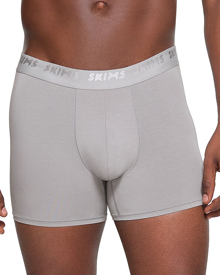 Эластичные боксеры 3", набор из 3 шт. SKIMS, серый
Эластичные боксеры 3", набор из 3 шт. SKIMS, серый