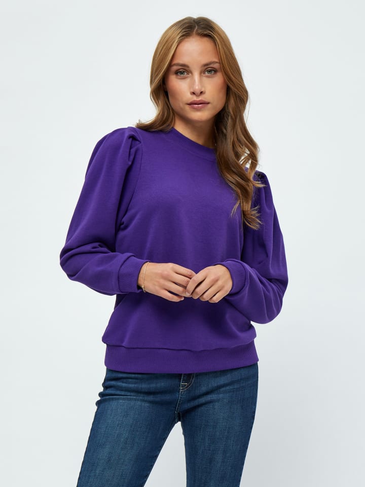 Свитер цвета фиолетовый индиго minus
Свитер цвета фиолетовый индиго minus