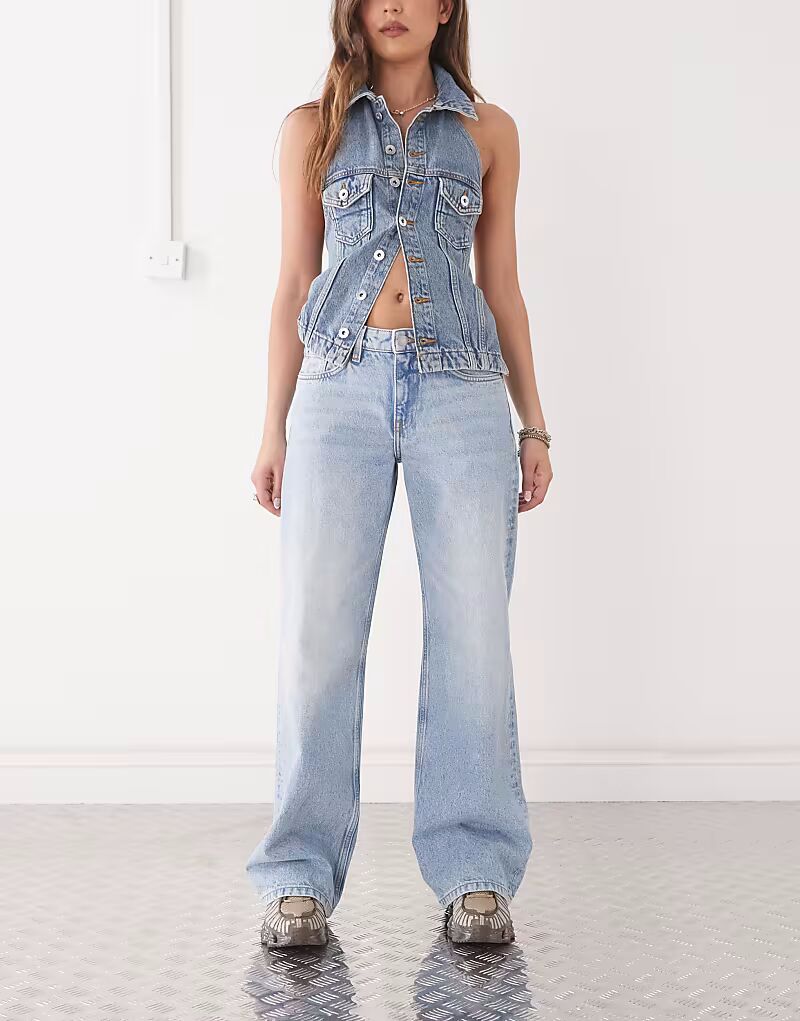 Широкие джинсы Weekday Imoo с заниженной талией в выбеленном синем цвете 
Широкие джинсы Weekday Imoo с заниженной талией в выбеленном синем цвете