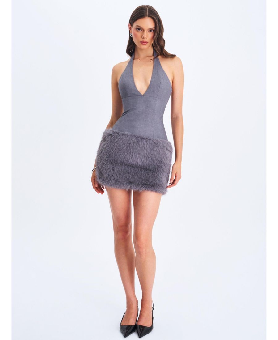 Женское мини-платье Daisy Grey с заниженной талией, меховой отделкой и воротником-халтером Miss Circle, Grey
Женское мини-платье Daisy Grey с заниженной талией, меховой отделкой и воротником-халтером Miss Circle, Grey