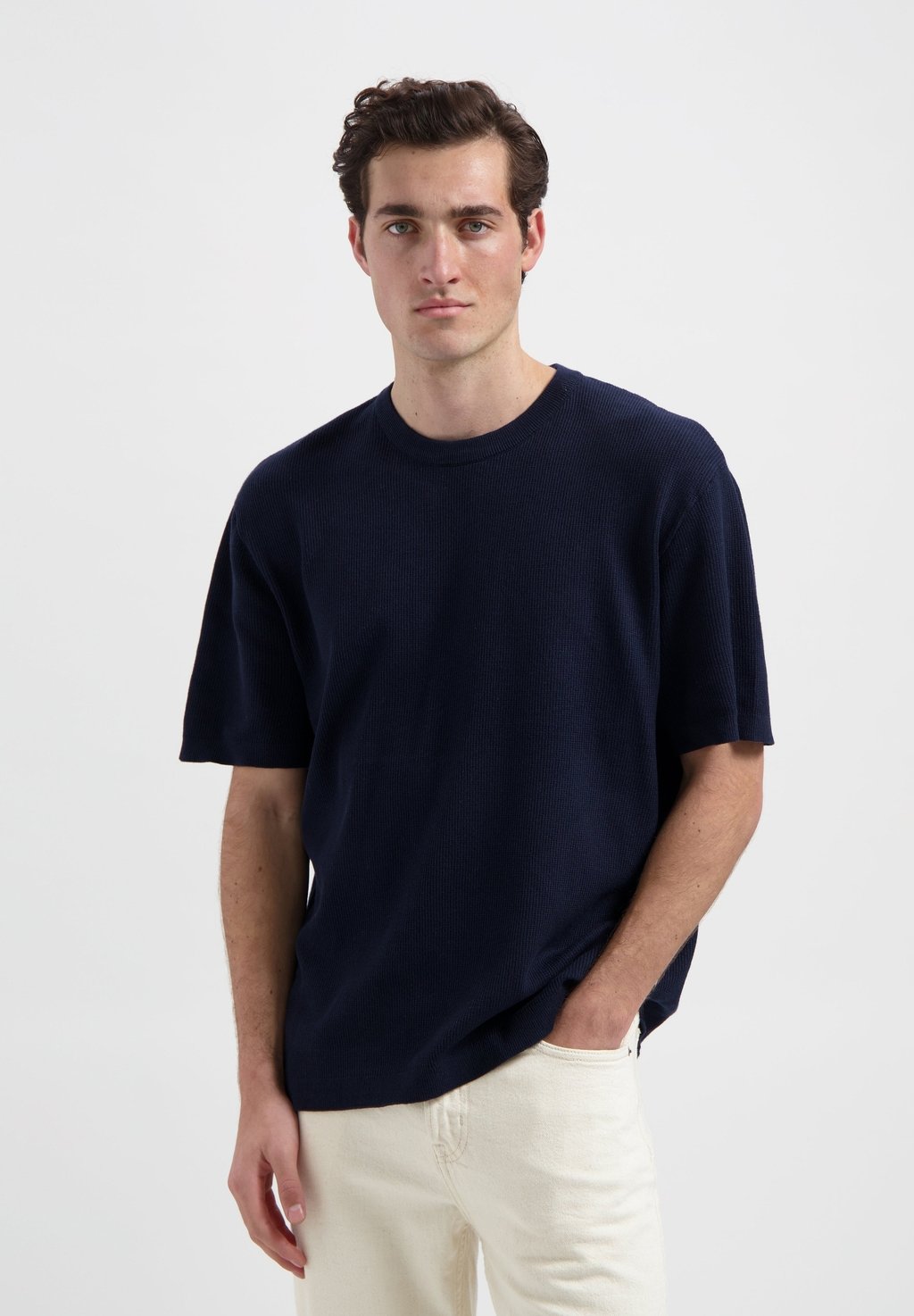 Базовая футболка WAFFLE HANG ELEVEN, темно-синий
Базовая футболка WAFFLE HANG ELEVEN, темно-синий