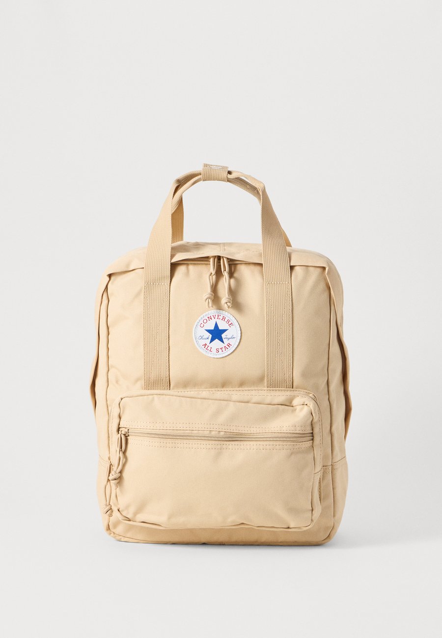 Рюкзак Converse SQUARE BACKPACK UNISEX, Nutty Granola/Beige
Рюкзак Converse SQUARE BACKPACK UNISEX, Nutty Granola/Beige