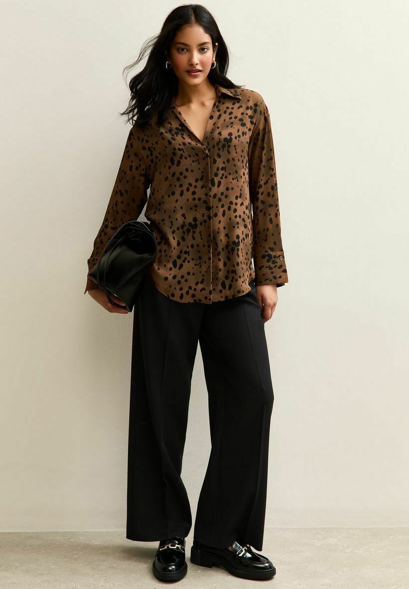 Блуза New Look SPOT PRINT , Brown Pattern/Brown
Блуза New Look SPOT PRINT , Brown Pattern/Brown