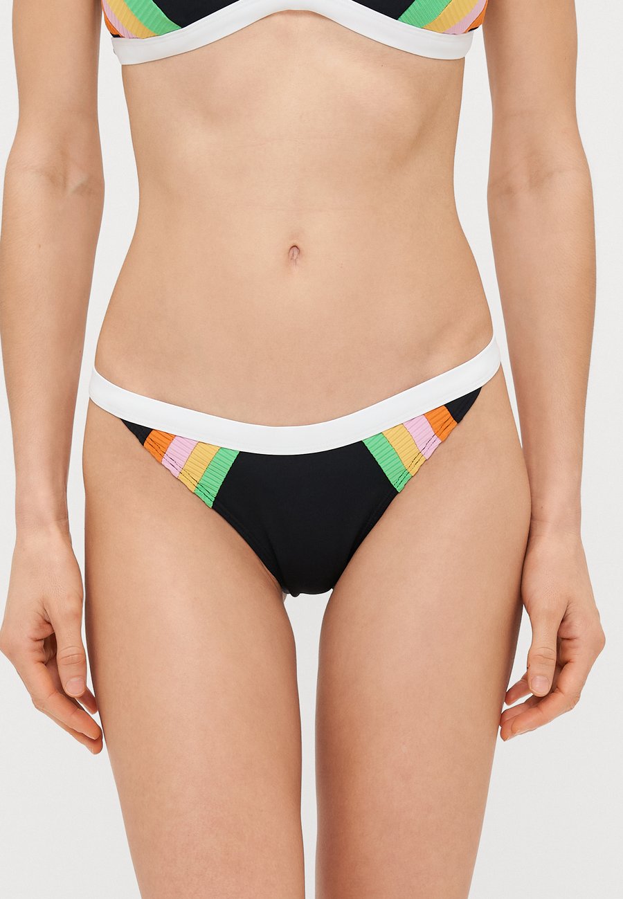 Низ бикини Rip Curl SUNSET REVIVAL CHEEKY , Black, Черный, Низ бикини Rip Curl SUNSET REVIVAL CHEEKY , Black
Низ бикини Rip Curl SUNSET REVIVAL CHEEKY , Black, Черный, Низ бикини Rip Curl SUNSET REVIVAL CHEEKY , Black