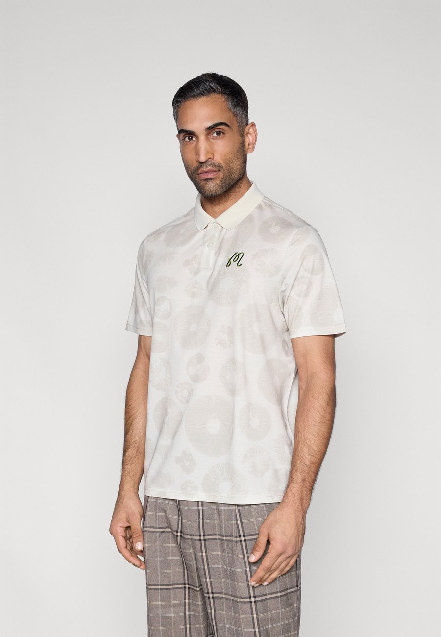 Поло Malbon FAIRWAY FORAGING, Ivory/Off-White, Белый, Поло Malbon FAIRWAY FORAGING, Ivory/Off-White
Поло Malbon FAIRWAY FORAGING, Ivory/Off-White, Белый, Поло Malbon FAIRWAY FORAGING, Ivory/Off-White