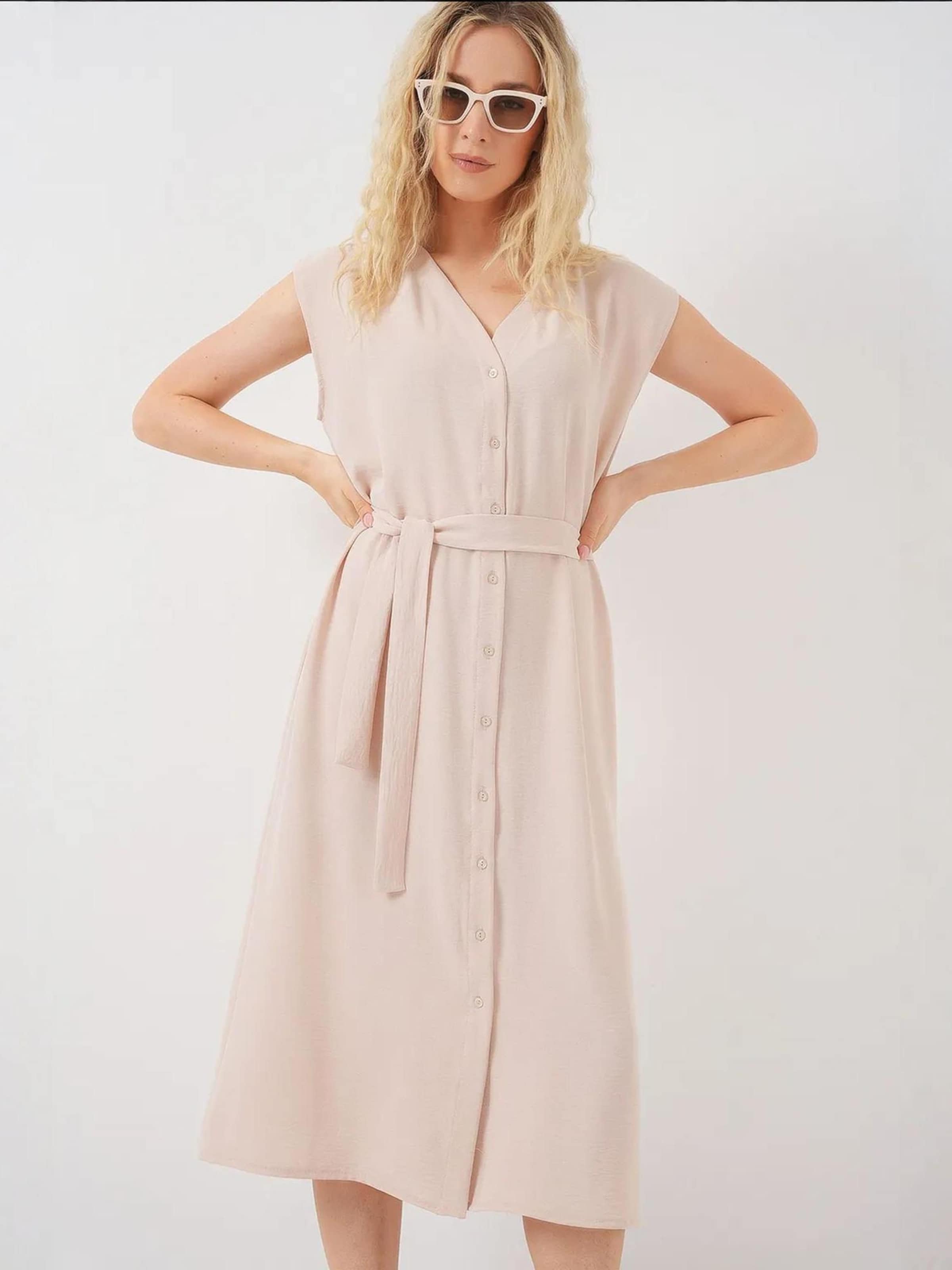 Bigdart Платье в кремовом цвете
Bigdart Платье в кремовом цвете