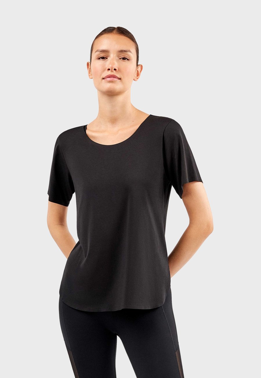 Футболка Gisela Basic T-shirt, Black, Черный, Футболка Gisela Basic T-shirt, Black
Футболка Gisela Basic T-shirt, Black, Черный, Футболка Gisela Basic T-shirt, Black