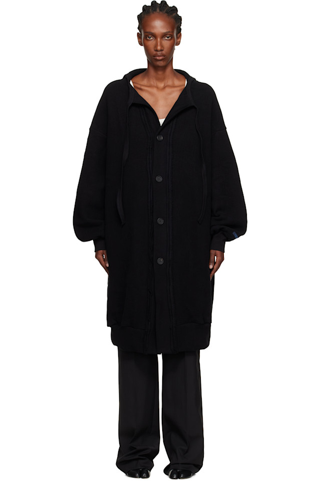 Кардиган из трикотажной саржи на пуговицах Yohji Yamamoto, черный
Кардиган из трикотажной саржи на пуговицах Yohji Yamamoto, черный