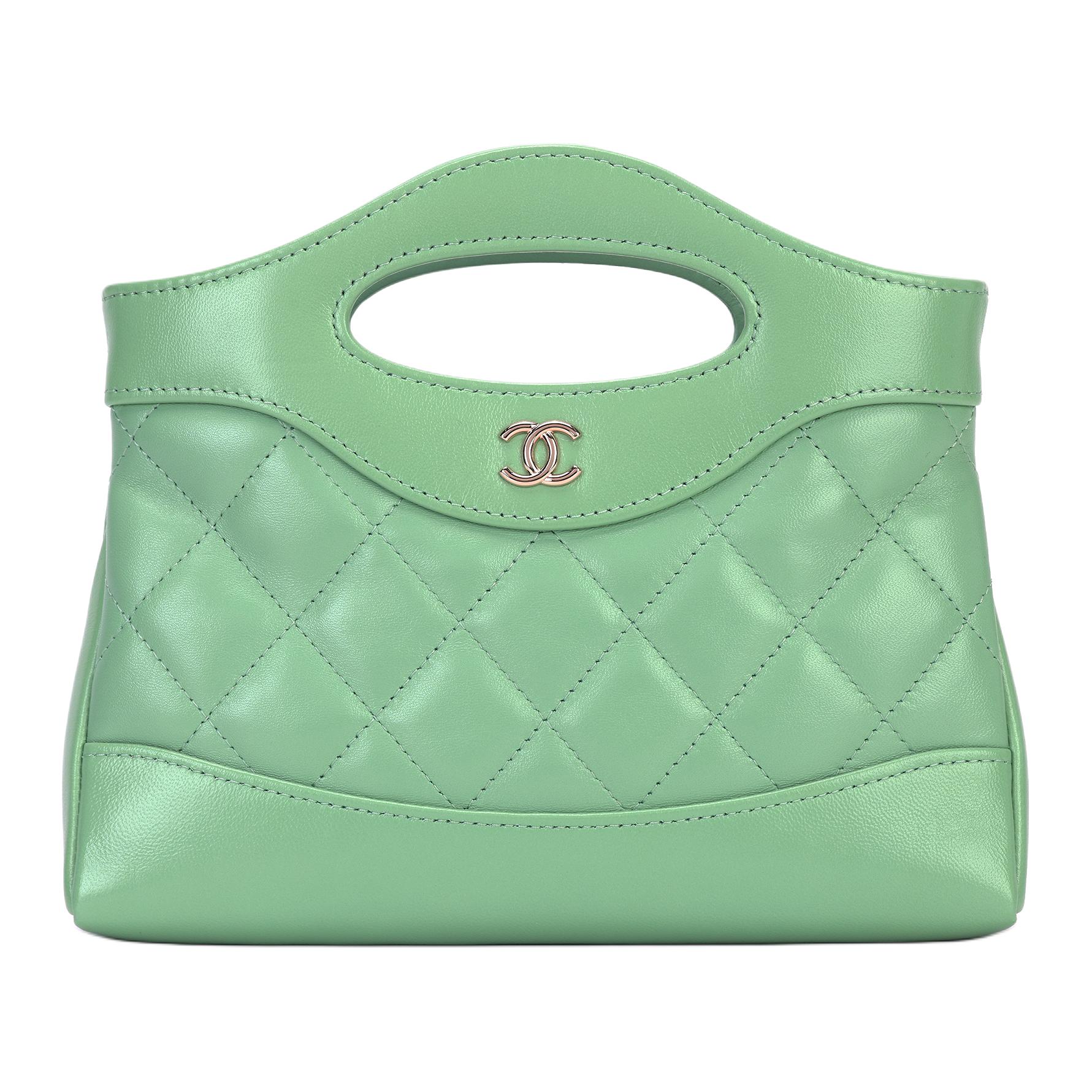 Полированная кожаная сумка из ягненка, миниатюрная женская зеленая сумка через плечо, кроссбоди CHANEL
Полированная кожаная сумка из ягненка, миниатюрная женская зеленая сумка через плечо, кроссбоди CHANEL