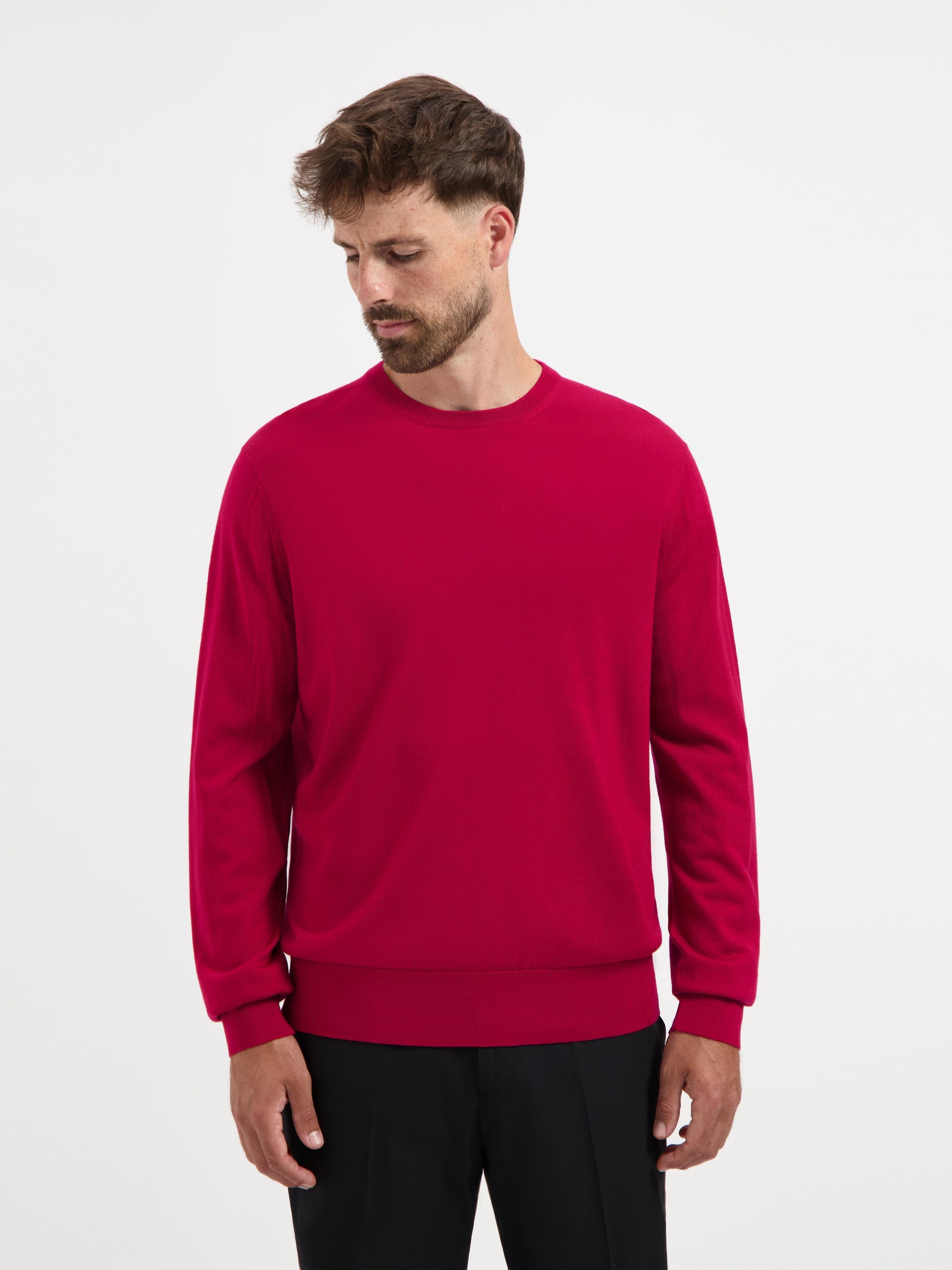 Merso Свитер в вишнево-красном цвете
Merso Свитер в вишнево-красном цвете