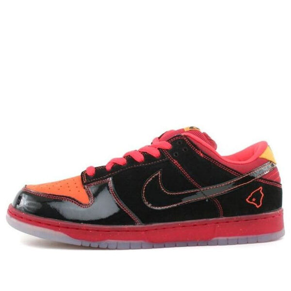 Кроссовки sb dunk low premium Nike, черный
Кроссовки sb dunk low premium Nike, черный