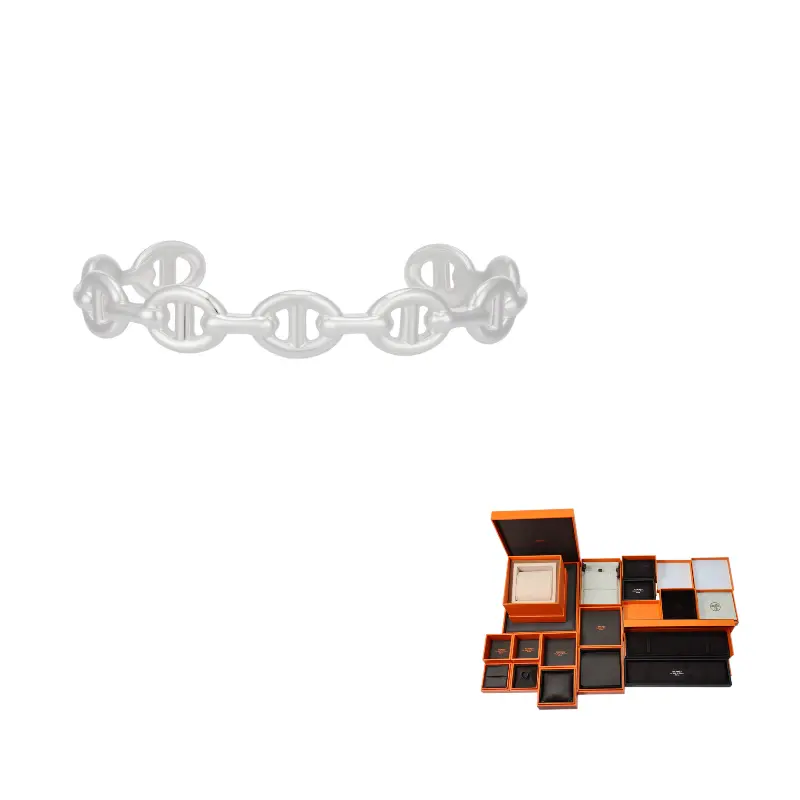 HERMES Браслет Enchainee Pig Nose 925 Sterling Silver для женщин
HERMES Браслет Enchainee Pig Nose 925 Sterling Silver для женщин