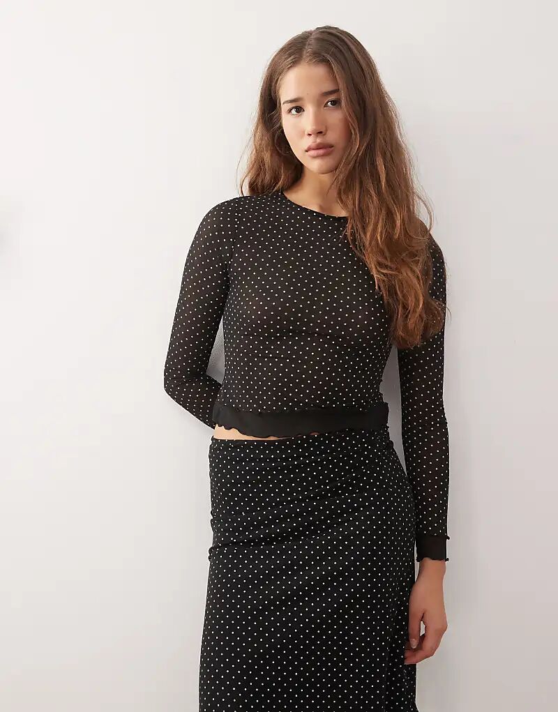 Лонгслив Reclaimed Vintage с длинными рукавами и контрастной отделкой в горошек
Лонгслив Reclaimed Vintage с длинными рукавами и контрастной отделкой в горошек