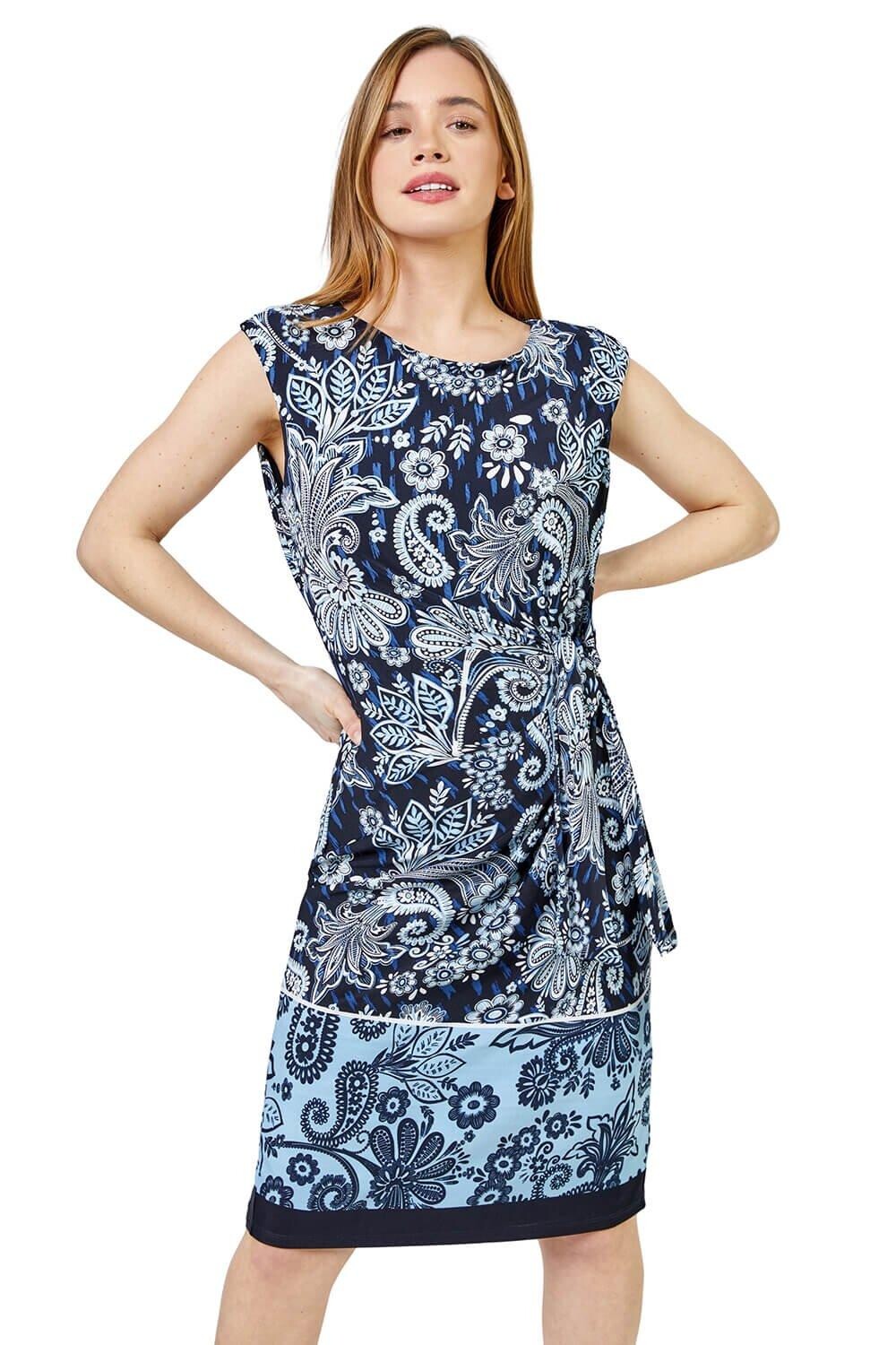 Платье Petite с принтом пейсли и завязкой на талии Roman, синий
Платье Petite с принтом пейсли и завязкой на талии Roman, синий