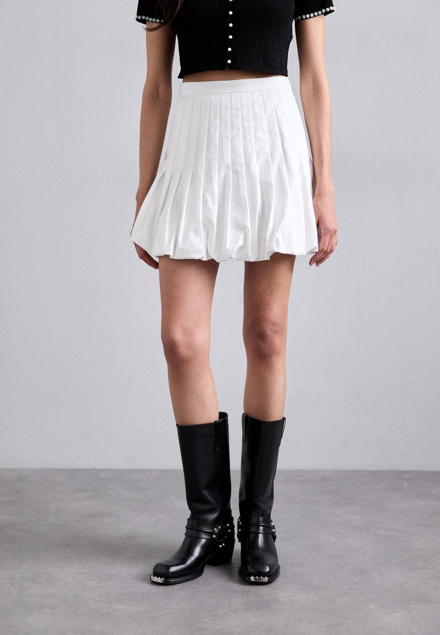 Юбка sandro RECOUPE, Blanc/White
Юбка sandro RECOUPE, Blanc/White