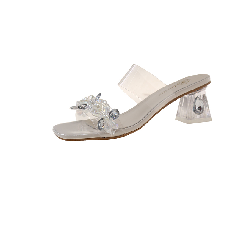 Низкие детские кроссовки для повседневной жизни Peter pan, бежевый
Низкие детские кроссовки для повседневной жизни Peter pan, бежевый